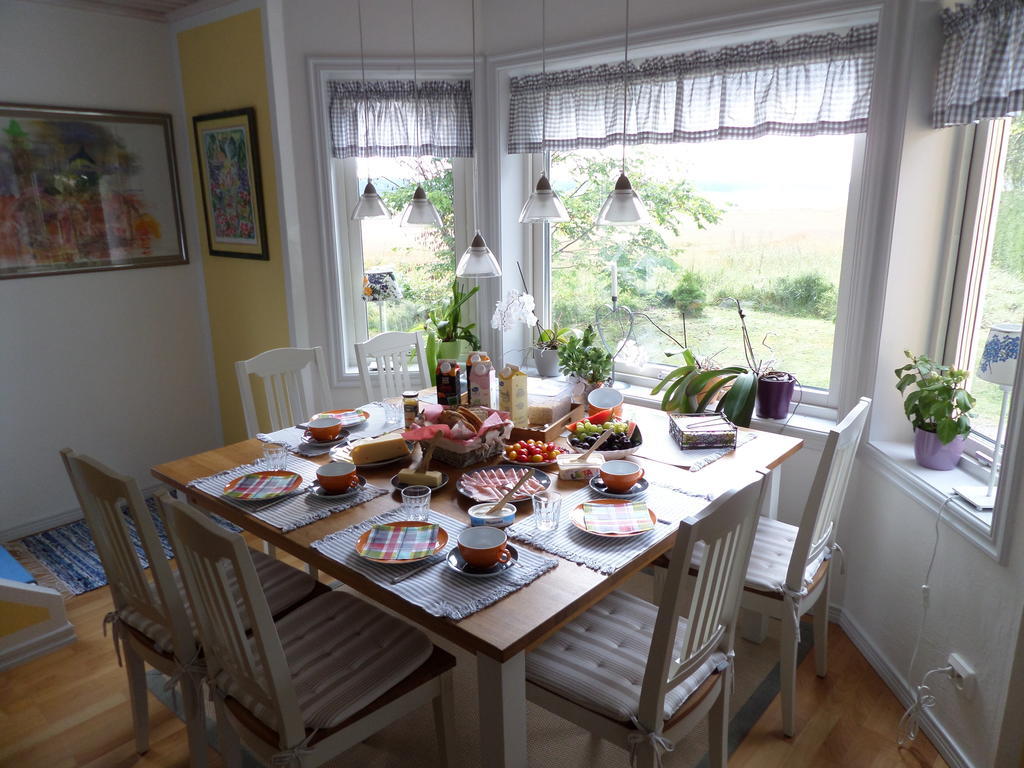 Skogis Bed & Breakfast Katrineholm Luaran gambar
