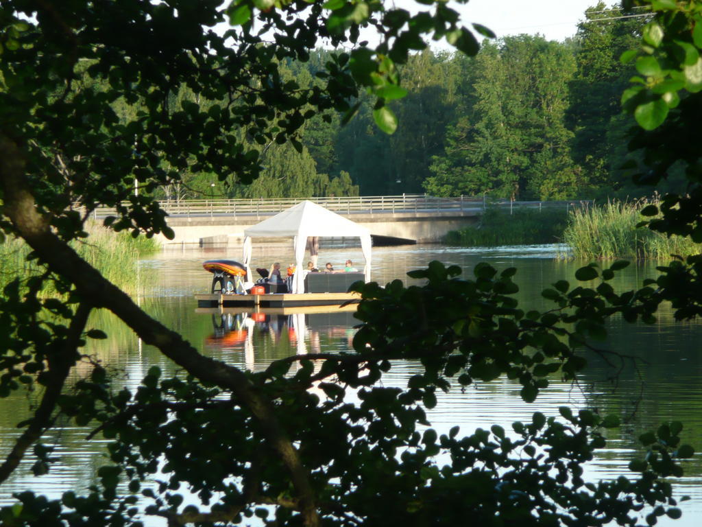 Skogis Bed & Breakfast Katrineholm Luaran gambar